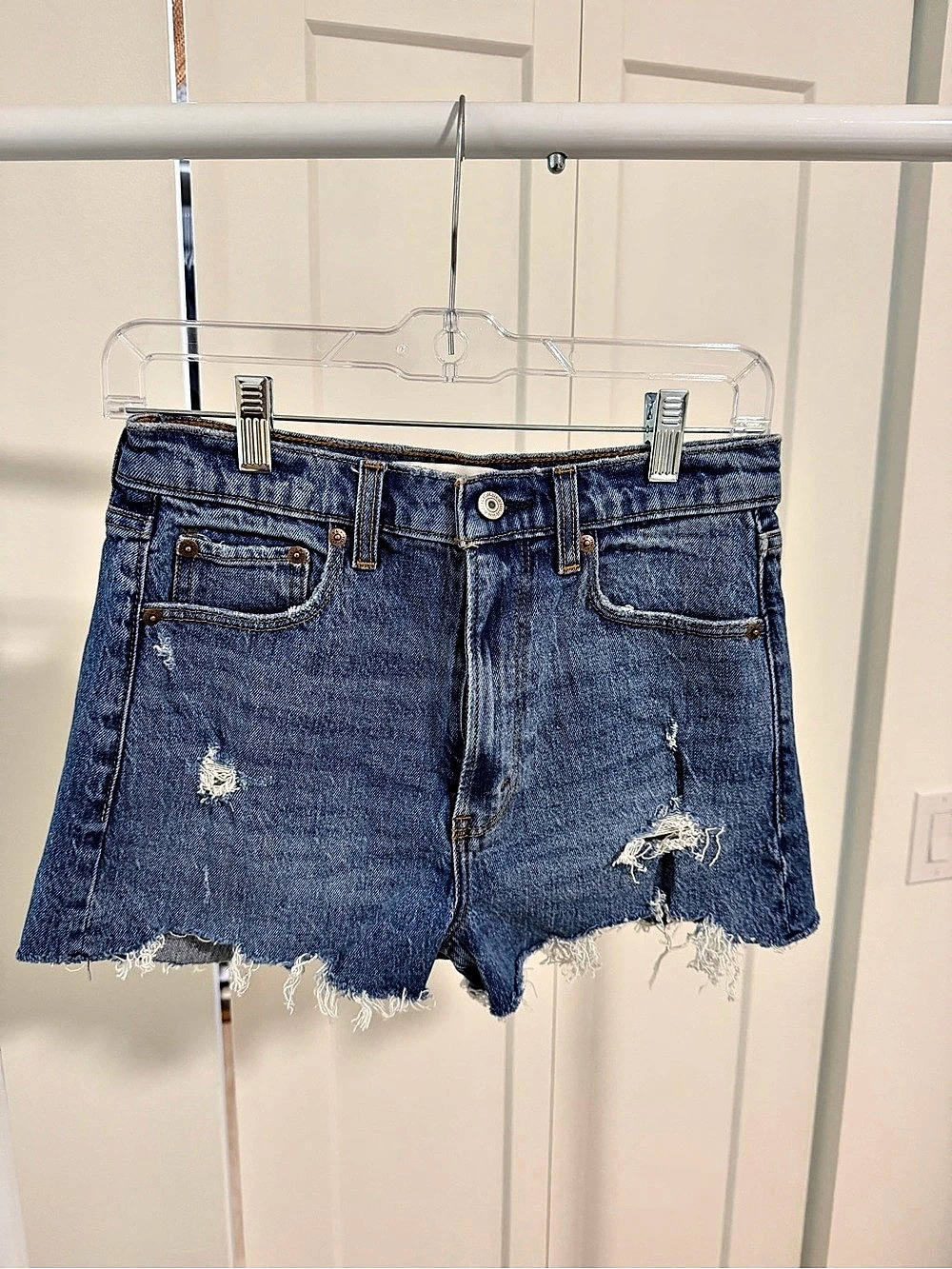 Abercrombie & Fitch The Mom Short High Rise Jean Shorts Blue Waist 25